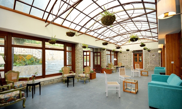 Imagen de los interiores del Hotel BluSalz Escapade Anant Rasa Shitlakhet. Foto 19