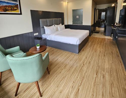 Imagen de la habitación del Hotel BluSalzz Vine Hills Resort, Manali. Foto 18