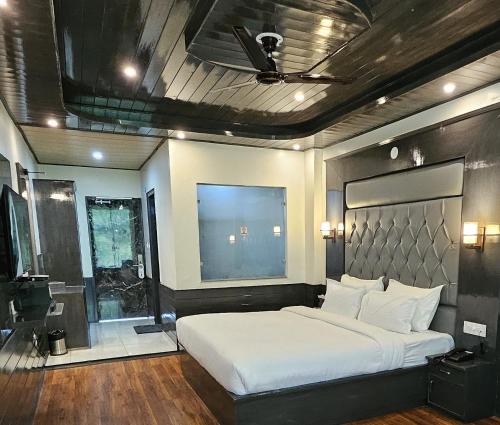 Imagen general del Hotel BluSalzz Vine Hills Resort, Manali. Foto 11