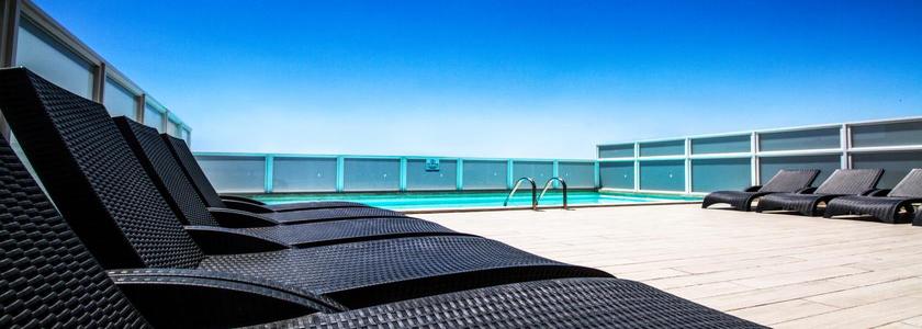 Imagen de la piscina del Hotel Blubay Apartments by ST Hotels. Foto 8