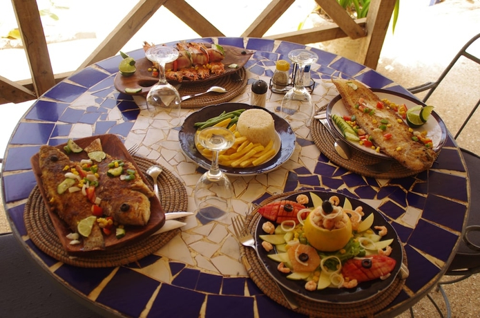 Imagen del bar/restaurante del Hotel Blue Africa. Foto 4