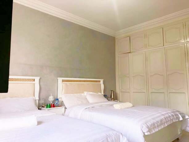 Imagen general del Hotel Blue And White House. Foto 5