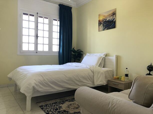 Imagen general del Hotel Blue And White House. Foto 8
