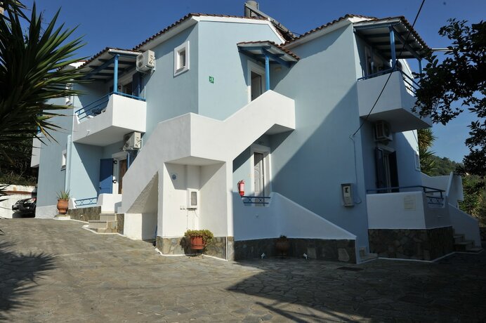 Imagen general del Hotel Blue Apartments Ipsos. Foto 6