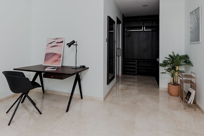 Imagen de la habitación del Hotel Blue Arch Suites - The Notre Dame Saigon. Foto 12