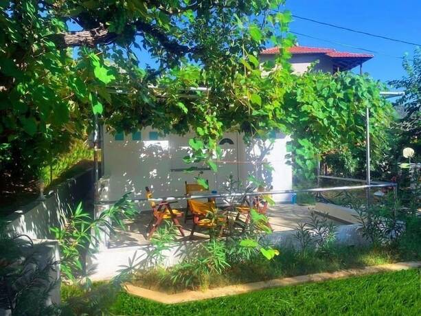 Imagen general del Hotel Blue Bay Beach. Foto 7