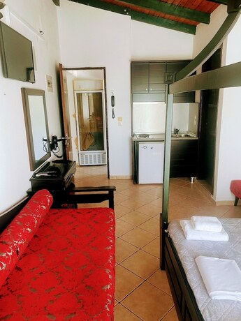 Imagen general del Hotel Blue Bay Beach. Foto 8