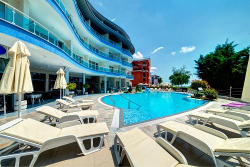 Imagen general del Hotel Blue Bay, Nessebar. Foto 1