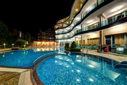 Imagen general del Hotel Blue Bay, Nessebar. Foto 7