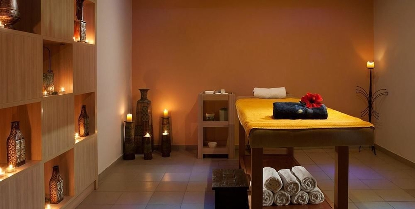 Imagen de la piscina del Hotel Blue Bay Resort, Agia Pelagia. Foto 15