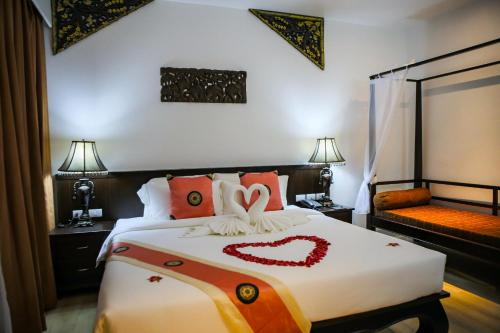Imagen general del Hotel Blue Bay Resort, Ban Ta Reua. Foto 5