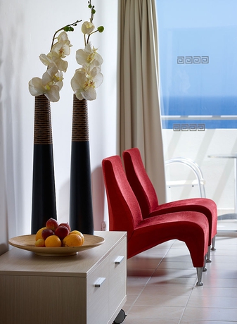 Imagen de los interiores del Hotel Blue Bay Resort, Ialissos. Foto 8