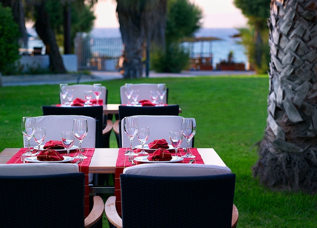 Imagen general del Hotel Blue Bay Resort, Ialissos. Foto 1