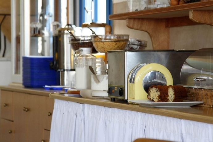 Imagen del bar/restaurante del Hotel Blue Bay Resort Village. Foto 5