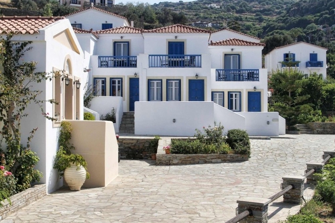 Imagen de los exteriores del Hotel Blue Bay Resort Village. Foto 16