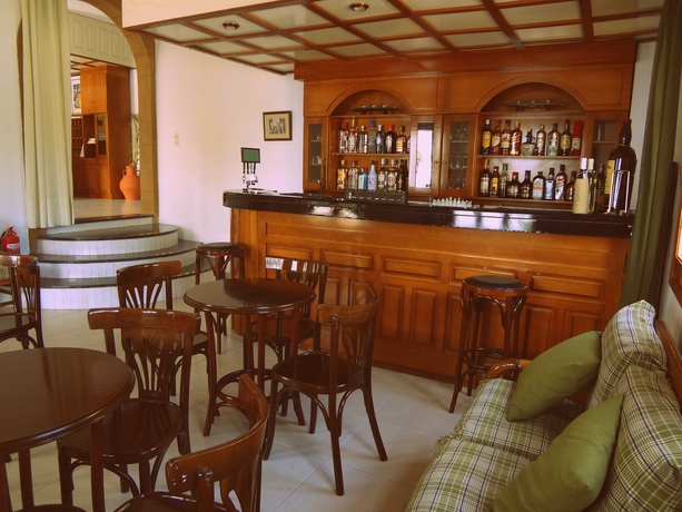 Imagen del bar/restaurante del Hotel Blue Bay, Skala (Patmos). Foto 2