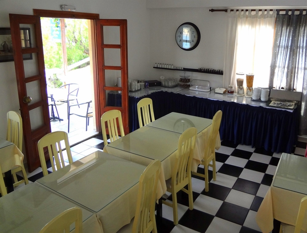 Imagen del bar/restaurante del Hotel Blue Bay, Skala (Patmos). Foto 4