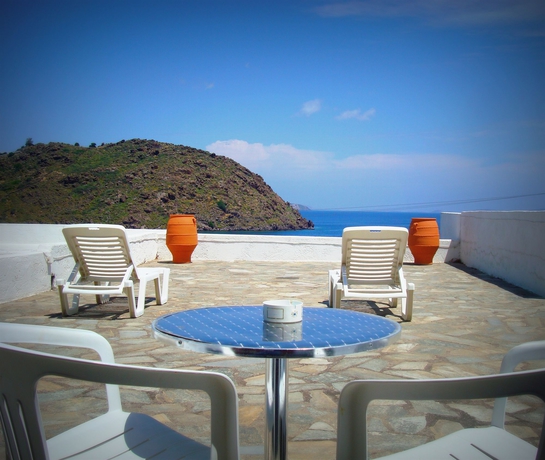 Imagen de los exteriores del Hotel Blue Bay, Skala (Patmos). Foto 12