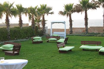 Imagen de los exteriores del Hotel Blue Bay (antes del Mercury Blue Bay).. Foto 4