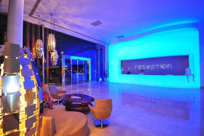 Imagen general del Hotel Blue Bays. Foto 4