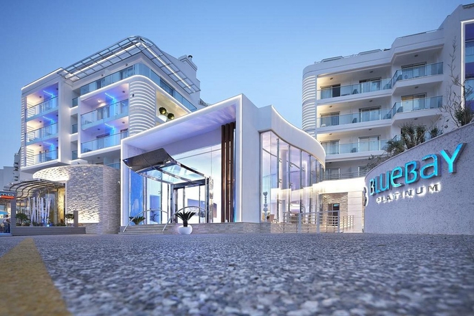 Imagen general del Hotel Blue Bays. Foto 7