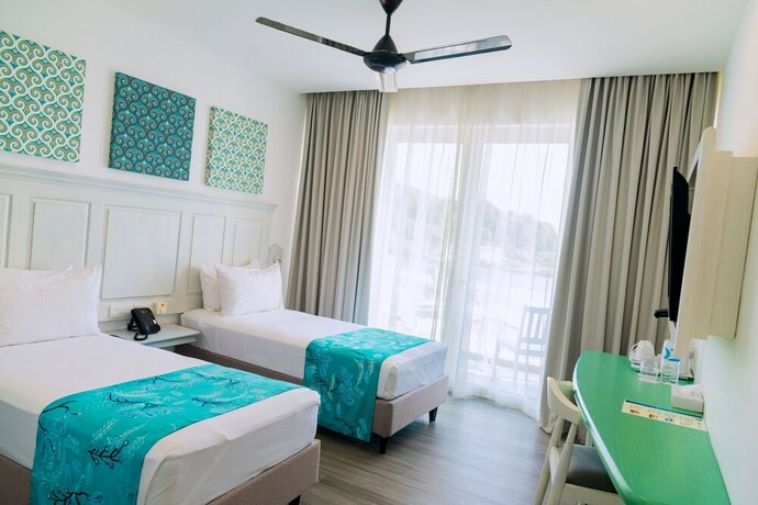 Imagen general del Hotel Blue Beach Galle. Foto 6