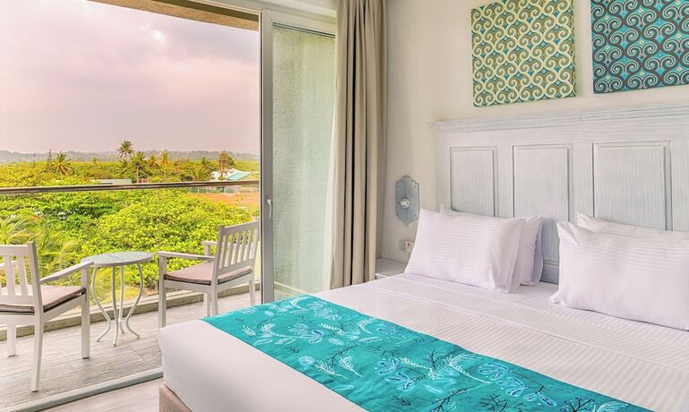 Imagen de la habitación del Hotel Blue Beach Galle. Foto 17