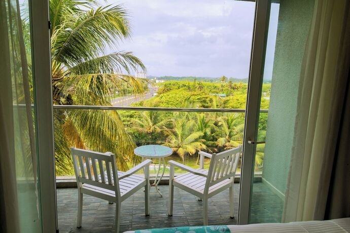 Imagen de la habitación del Hotel Blue Beach Galle. Foto 22