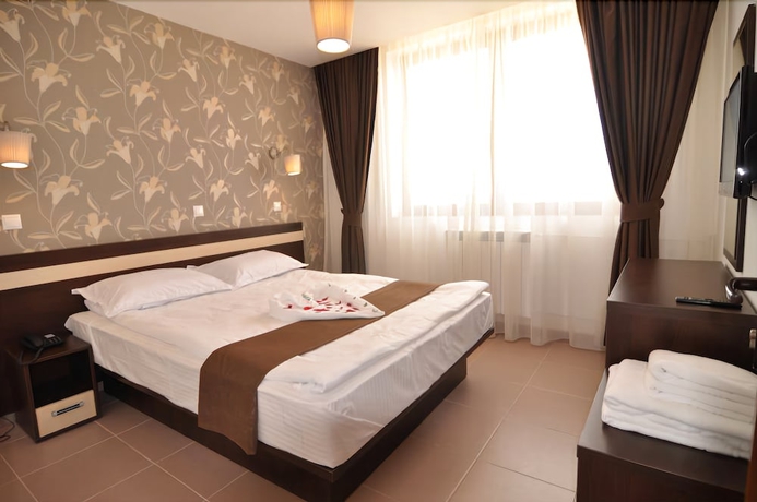 Imagen de la habitación del Hotel Blue Beach Studios. Foto 8