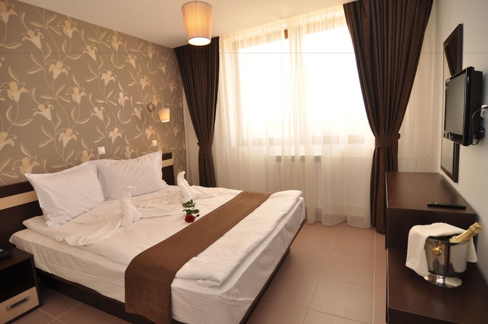 Imagen de la habitación del Hotel Blue Beach Studios. Foto 13