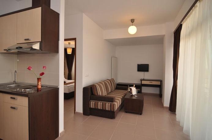 Imagen de la habitación del Hotel Blue Beach Studios. Foto 15