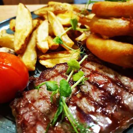 Imagen del bar/restaurante del Hotel Blue Bell. Foto 4