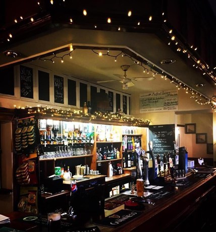 Imagen del bar/restaurante del Hotel Blue Bell. Foto 5