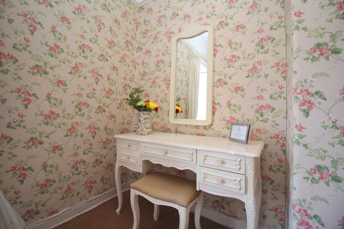 Imagen de la habitación del Hotel Blue Bell. Foto 15