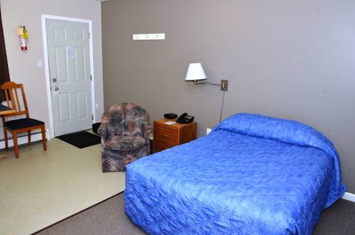 Imagen de la habitación del Hotel Blue Bell Inn, Fort Nelson. Foto 10