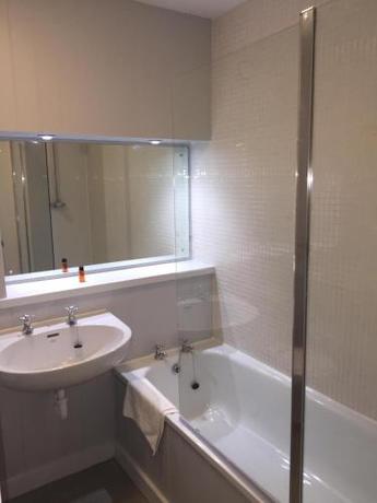 Imagen de la habitación del Hotel Blue Bell Lodge. Foto 10