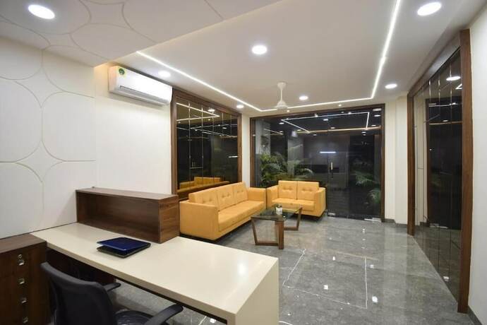Imagen general del Hotel Blue Bells, Indore. Foto 4