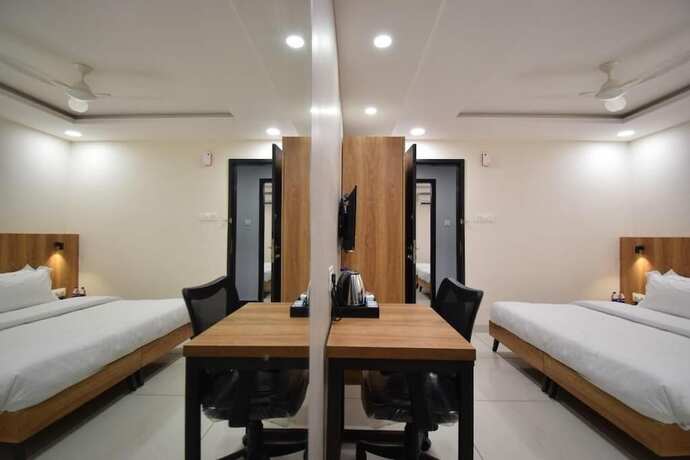 Imagen general del Hotel Blue Bells, Indore. Foto 7