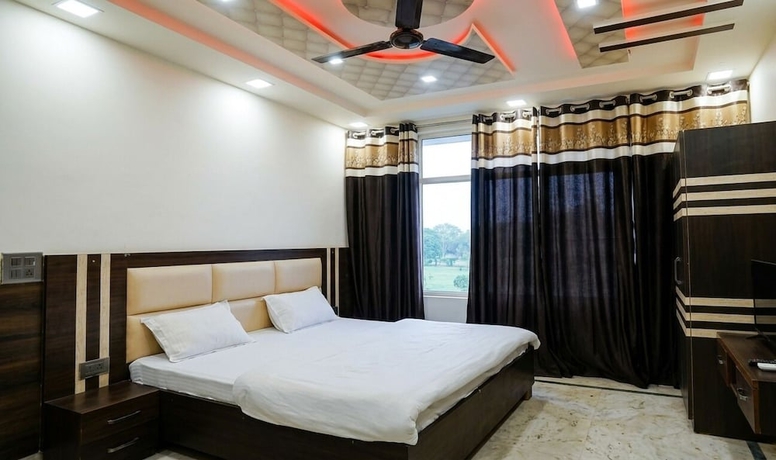 Imagen general del Hotel Blue Berry Agra. Foto 1