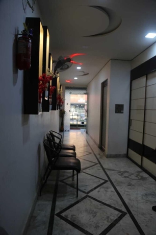 Imagen de los interiores del Hotel Blue Berry Agra. Foto 13