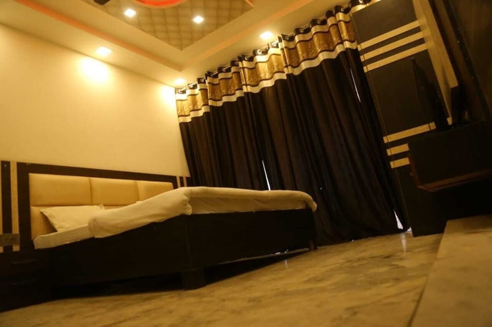 Imagen de la habitación del Hotel Blue Berry Agra. Foto 7
