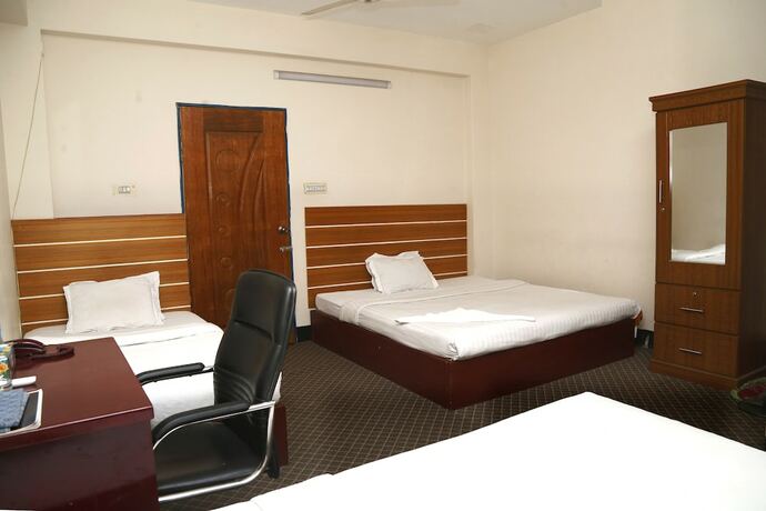 Imagen de la habitación del Hotel Blue Bird, Dhaka. Foto 17