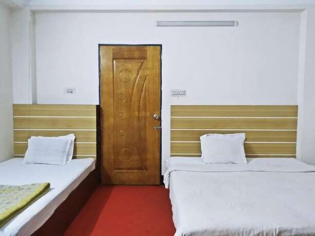 Imagen de la habitación del Hotel Blue Bird. Foto 14