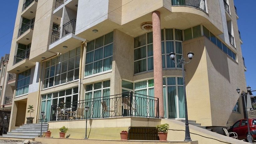 Imagen de la habitación del Hotel Blue Birds International. Foto 11