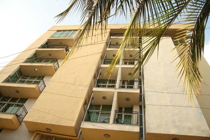 Imagen de la habitación del Hotel Blue Birds International. Foto 12