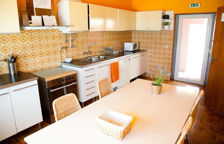Imagen de los interiores del Hotel Blue Buddha Beach House, Ericeira. Foto 9