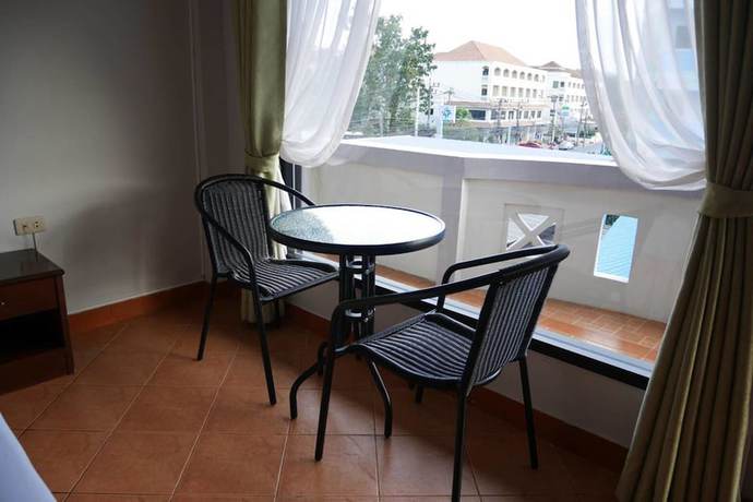 Imagen de la habitación del Hotel Blue Carina Inn 2. Foto 10