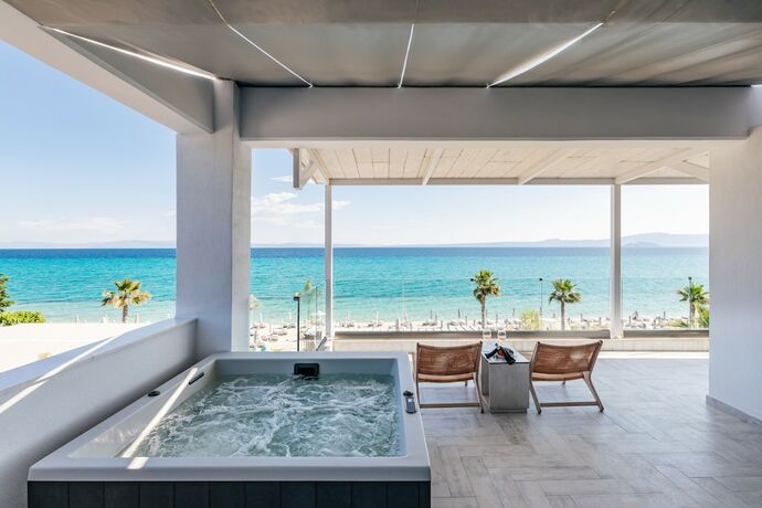 Imagen de la habitación del Hotel Blue Carpet Luxury Suites. Foto 14
