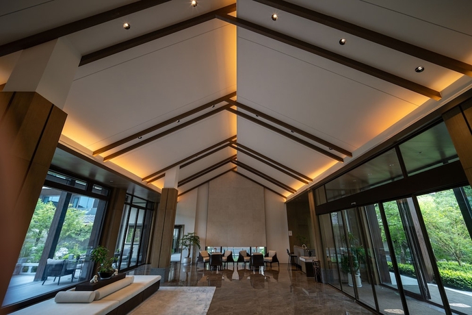 Imagen de los interiores del Hotel Blue City Fenghe Resort. Foto 19