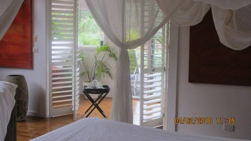 Imagen de la habitación del Hotel Blue Cliffs Retreat. Foto 4